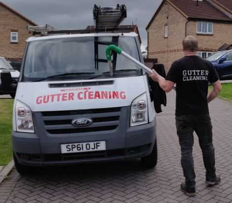 Gallacher Gutters van